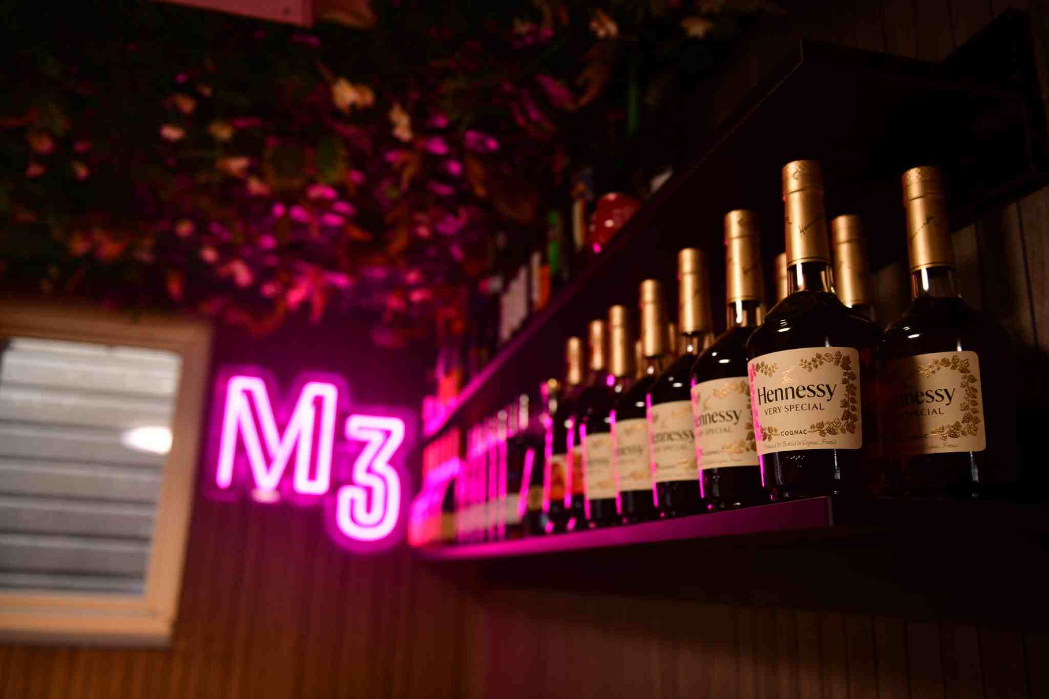 M3 Lounge - events